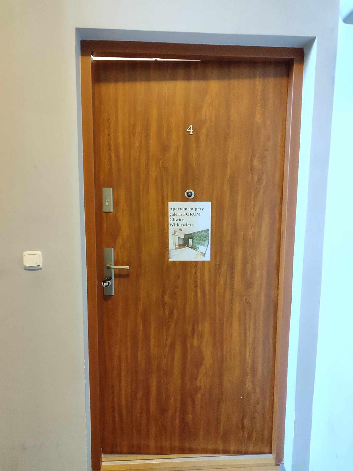 Apartament Przy Galerii Forum Gliwice Witkiewicza 외부 사진